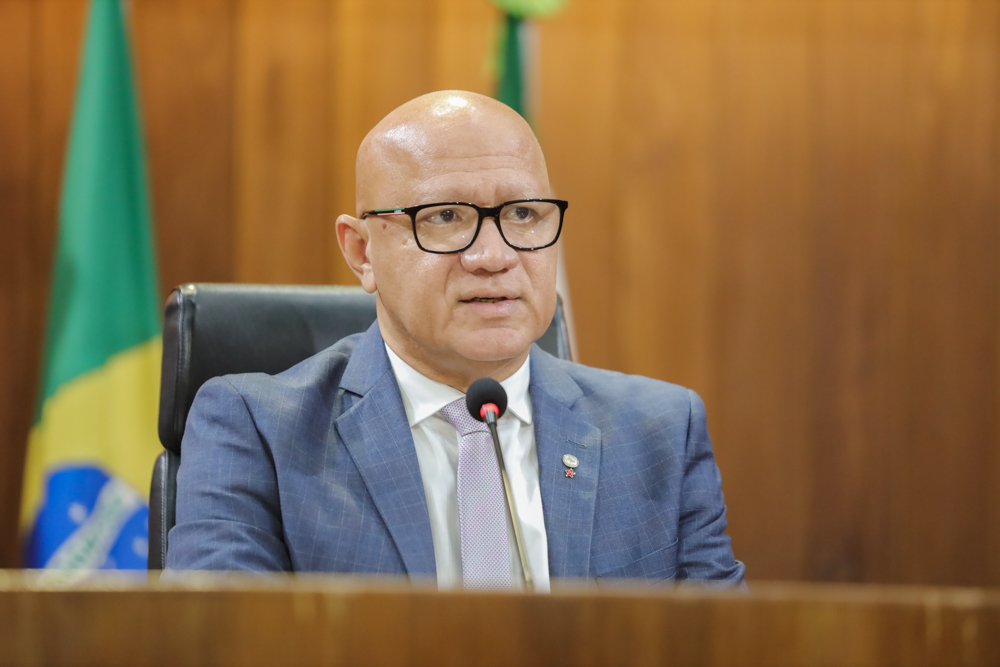 Deputado Franzé Silva, presidente da Assembleia./Imagem: Tiago Amaral/ALEPI.