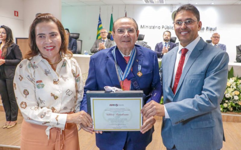 A Medalha do Mérito do Ministério Público é concedida a personalidades que contribuíram com as ações do MP no Piauí.