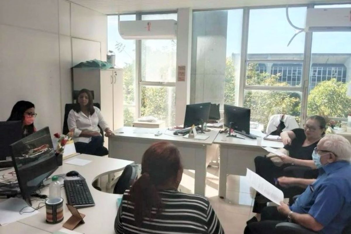 APL e SEDUC se reuniram para agendar as datas dos encontros do Curso de Formação de professores.