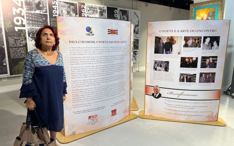 Fides Angélica visitou o Espaço Democrático Poeta Paulo Bonfim, com exposição sobre a vida e obra do poeta.
