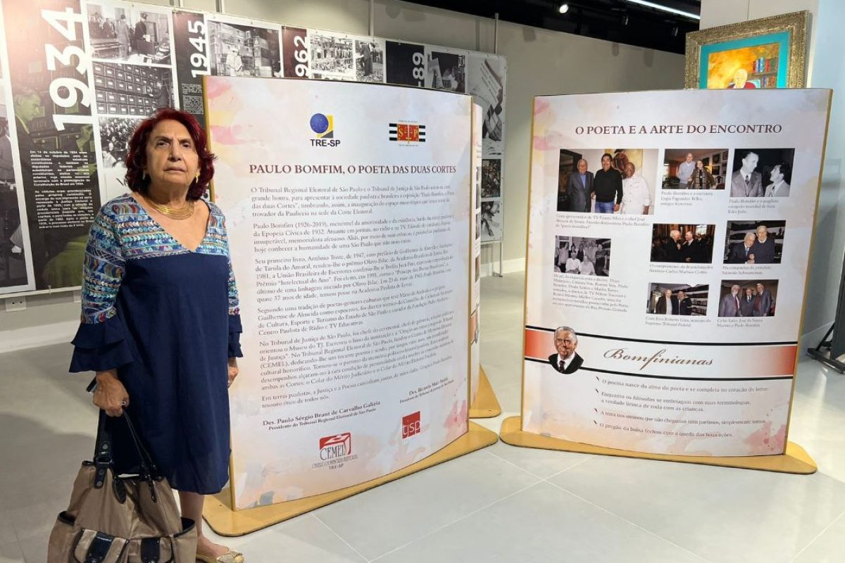 Fides Angélica visitou o Espaço Democrático Poeta Paulo Bonfim, com exposição sobre a vida e obra do poeta.