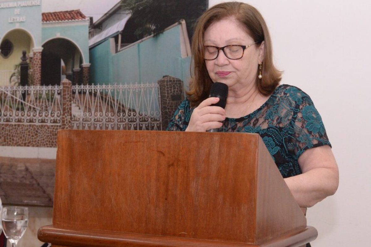 Acadêmica Socorro Rios Magalhães.
