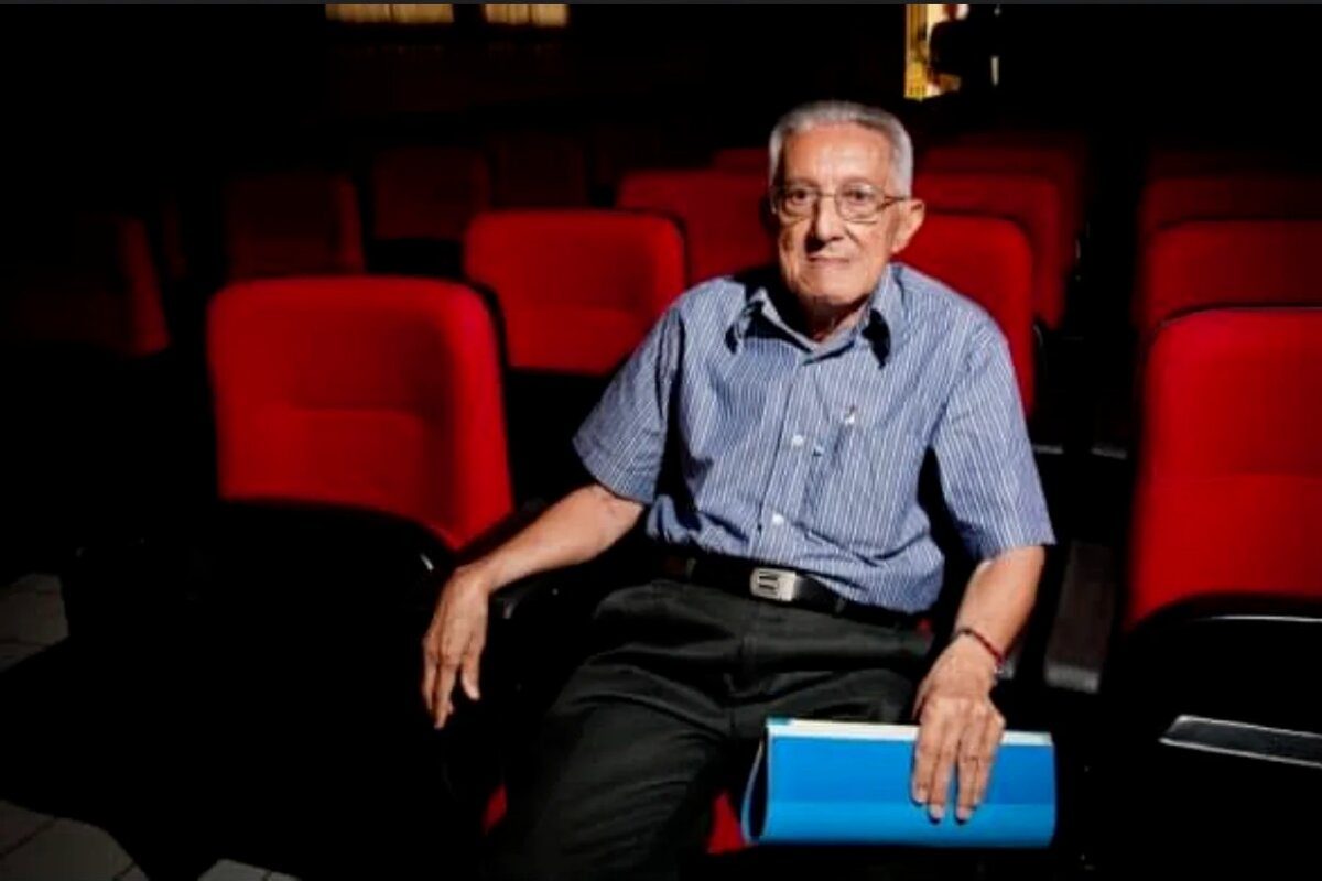 Escritor Assis Brasil