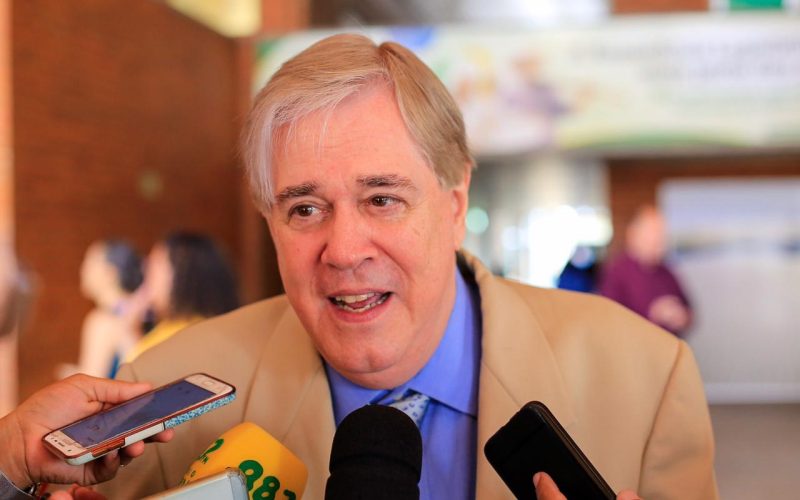 Hugo Napoleão: conferência em Brasília
