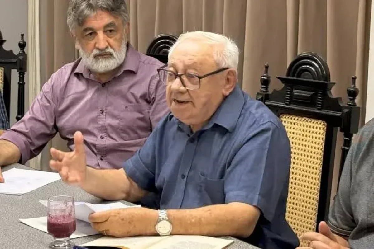 Carlos Evandro Martins Eulálio (Foto: Academia Piauiense de Letras)