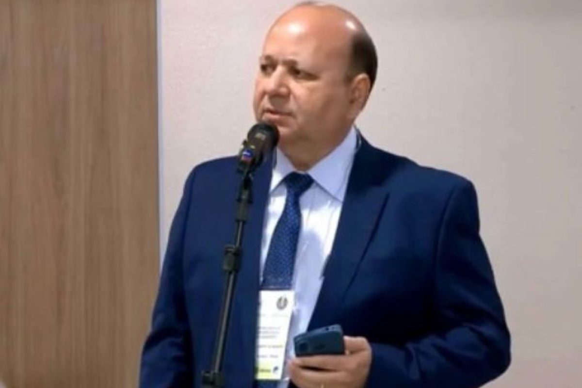 O acadêmico Zózimo Tavares declamou um poema do poeta popular piauiense Hermes Vieira (1911-2000).