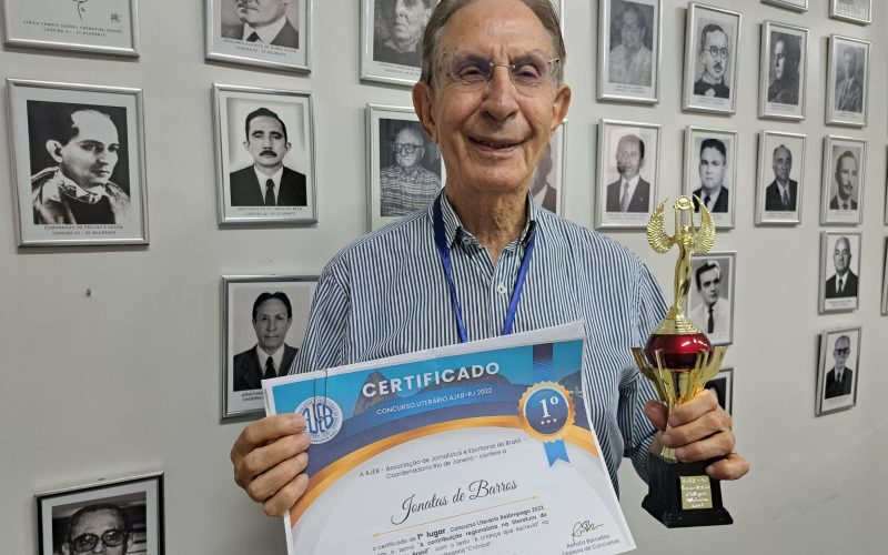 Acadêmico Jonatas Nunes: premiação.