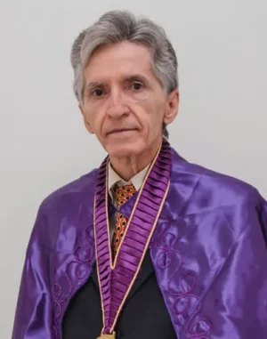 plinio-academico
