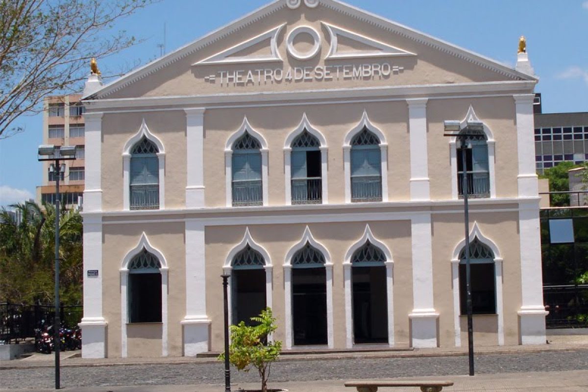 Teatro 4 de Setembro: pauta sempre cheia.